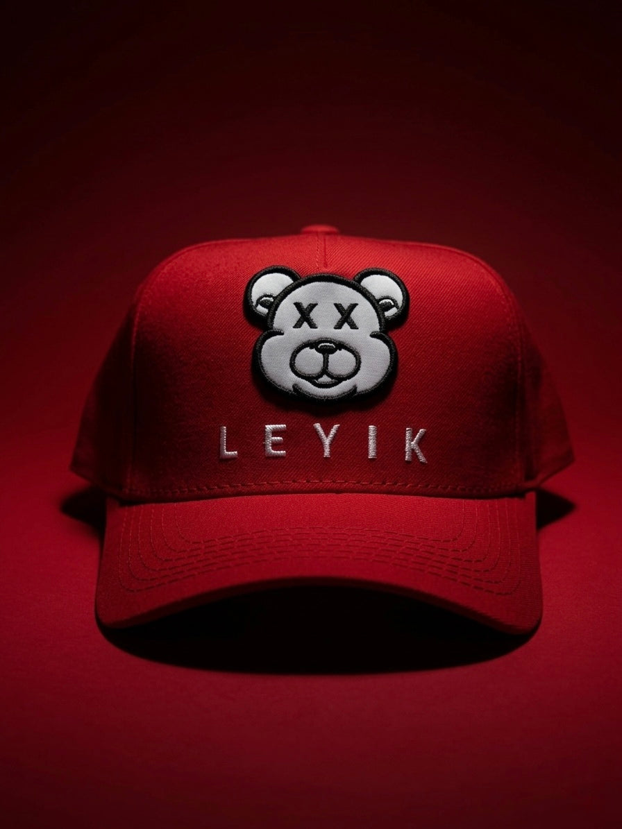 Gorra Carmesí