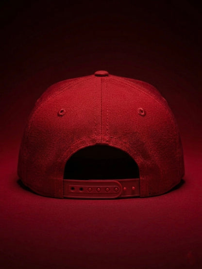 Gorra Carmesí